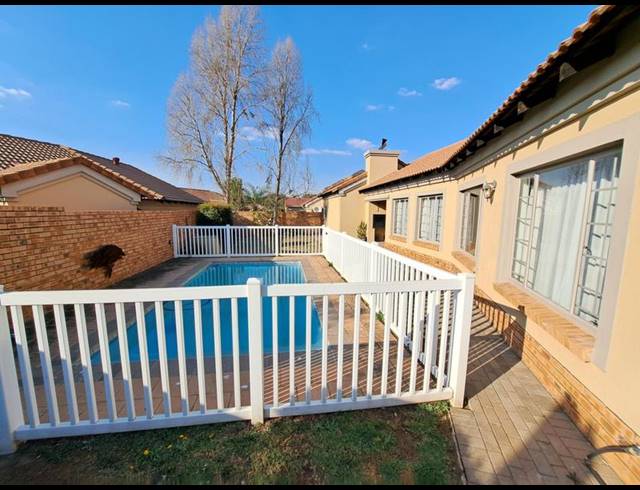 3 BEDROOM HOUSE FOR SALE IN EQUESTRIA